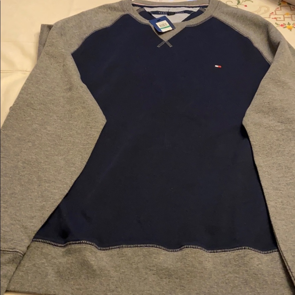 Tommy Hilfiger  sweat shirt
